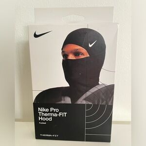 Nike Pro Therma-Fit Hood Black